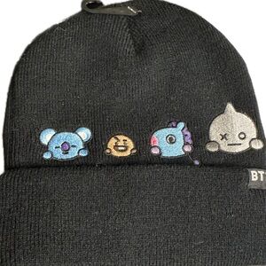 BT21 beanie NWT